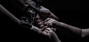 Нові методи вербування торгівців людьми: важливі правила безпеки при пошуку роботи